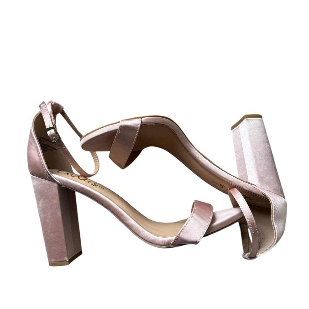 Lulu's Pink Block Heel Sandals